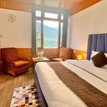 Himalayan Nomad Cottage, Manali ! All 2 Bedroom Independent Cottages ! Personal Lawn Every Cottage ! Parking ! Scenic Mountains View ! Spacious Rooms ! Zewnętrze zdjęcie