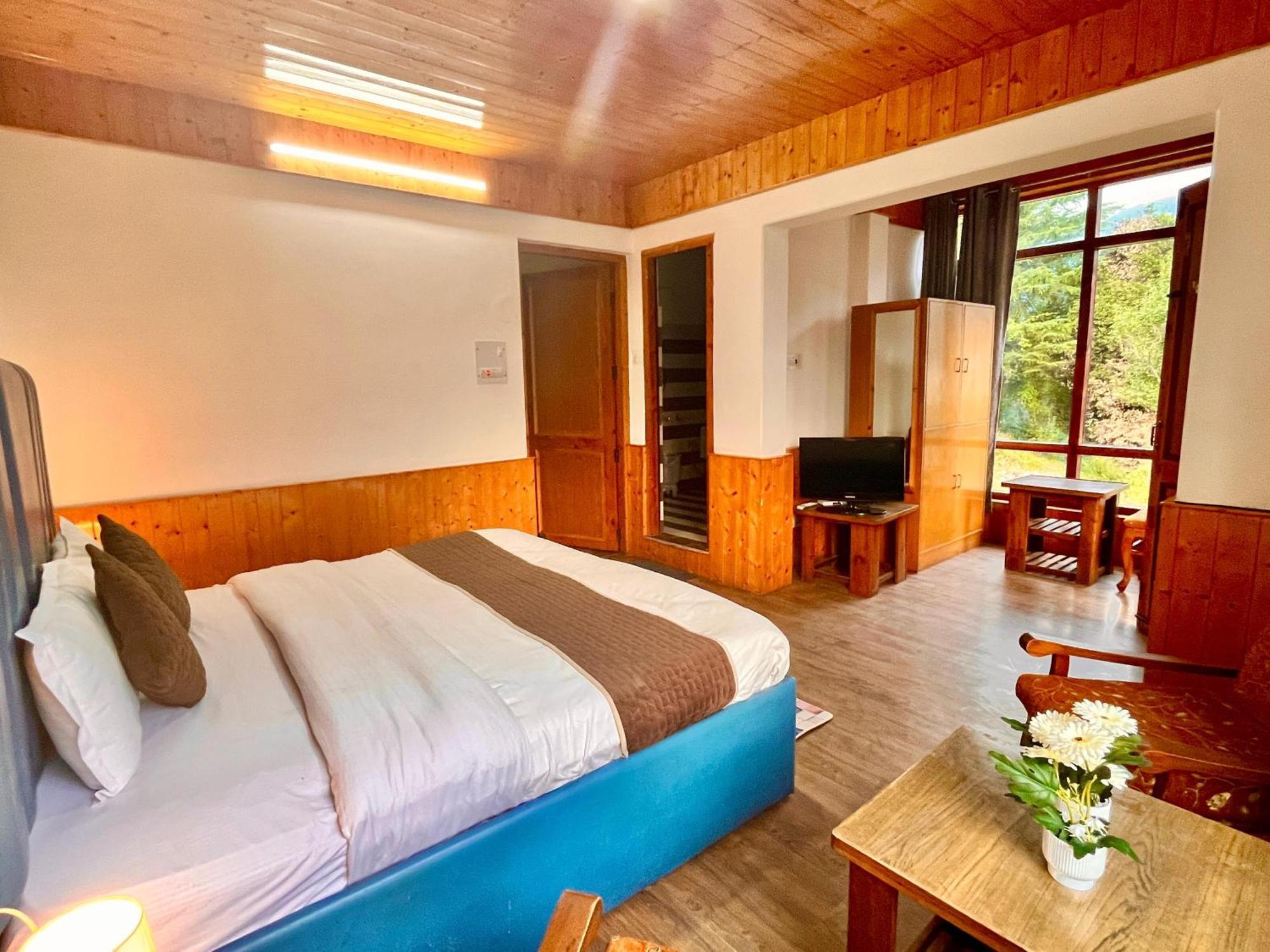 Himalayan Nomad Cottage, Manali ! All 2 Bedroom Independent Cottages ! Personal Lawn Every Cottage ! Parking ! Scenic Mountains View ! Spacious Rooms ! Zewnętrze zdjęcie