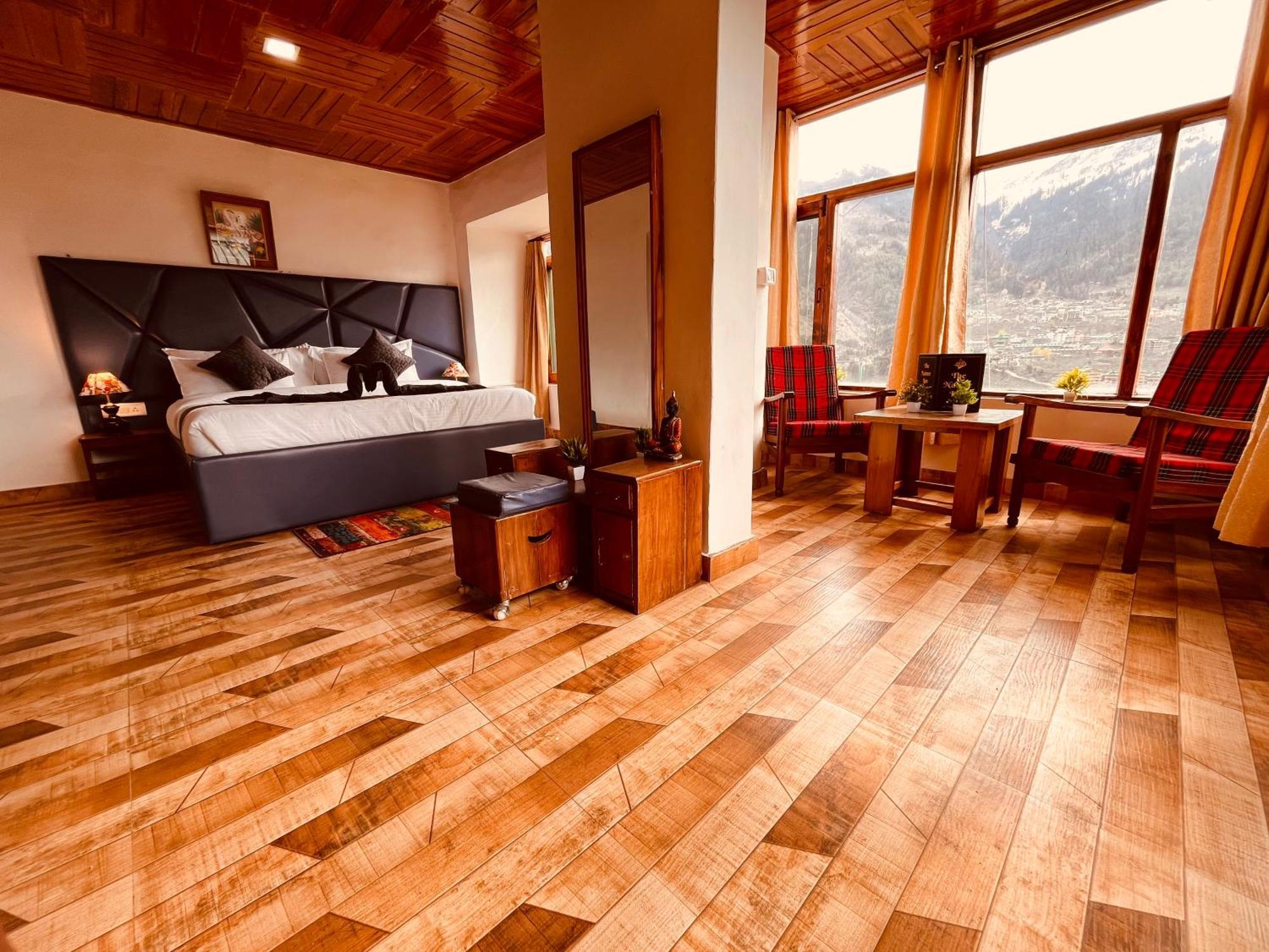 Himalayan Nomad Cottage, Manali ! All 2 Bedroom Independent Cottages ! Personal Lawn Every Cottage ! Parking ! Scenic Mountains View ! Spacious Rooms ! Zewnętrze zdjęcie
