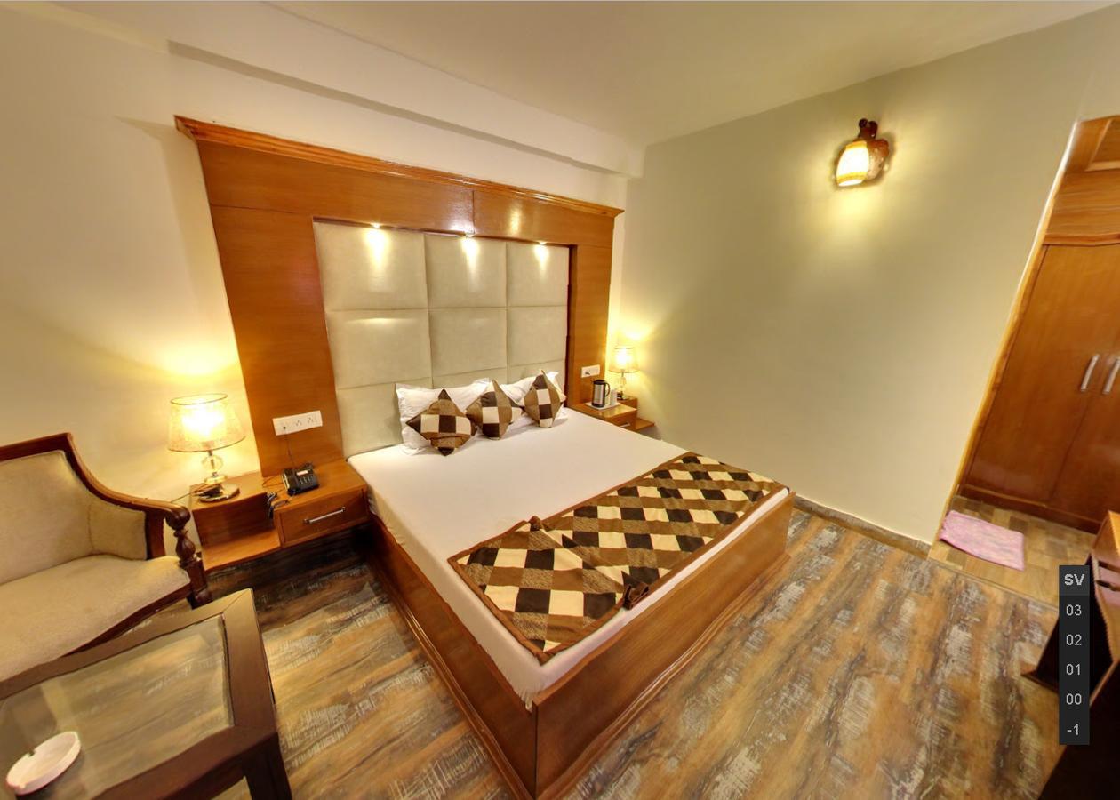 Himalayan Nomad Cottage, Manali ! All 2 Bedroom Independent Cottages ! Personal Lawn Every Cottage ! Parking ! Scenic Mountains View ! Spacious Rooms ! Zewnętrze zdjęcie