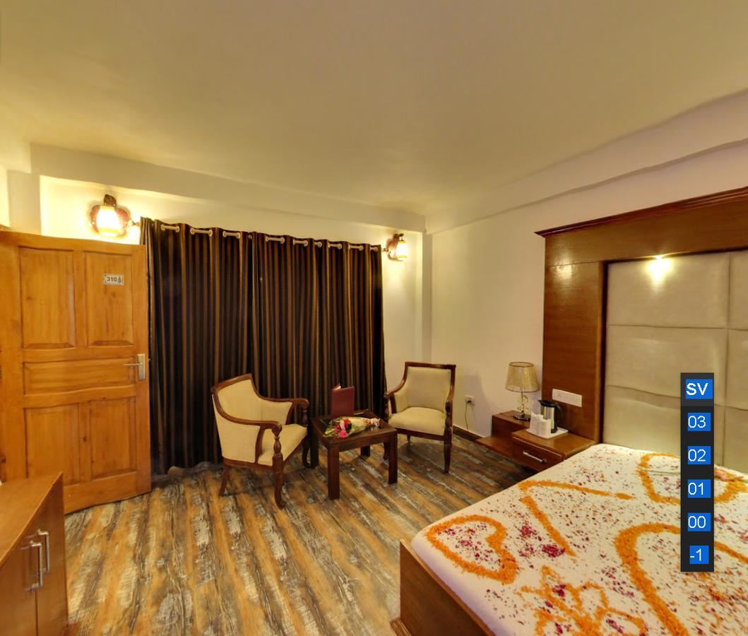 Himalayan Nomad Cottage, Manali ! All 2 Bedroom Independent Cottages ! Personal Lawn Every Cottage ! Parking ! Scenic Mountains View ! Spacious Rooms ! Zewnętrze zdjęcie